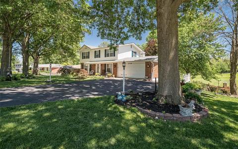 246 Pine Tree Ln, Ballwin, MO 63011 photo 1