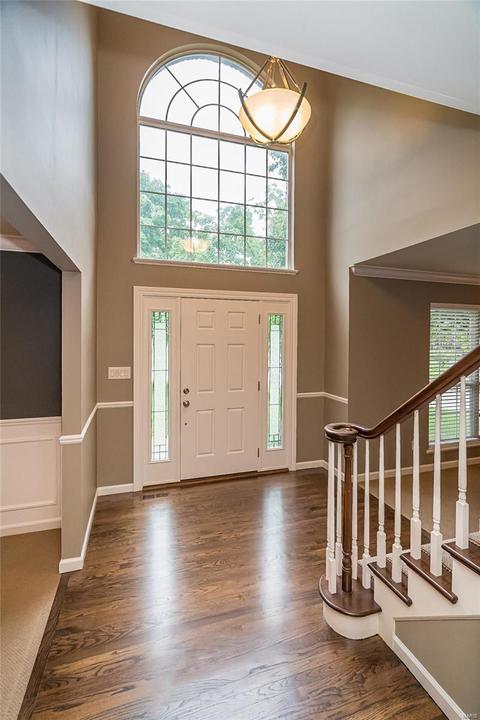 309 Arbor Gln, Ballwin, MO 63021 photo 3