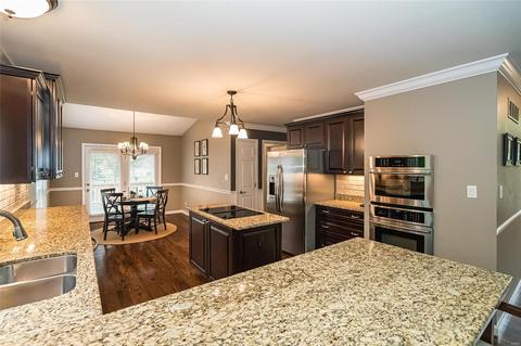 309 Arbor Gln, Ballwin, MO 63021 photo 9