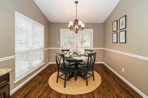 309 Arbor Gln, Ballwin, MO 63021 photo 12