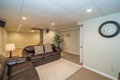 309 Arbor Gln, Ballwin, MO 63021 photo 25