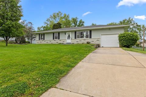 1375 Marsh Ave, Ellisville, MO 63011 photo 1