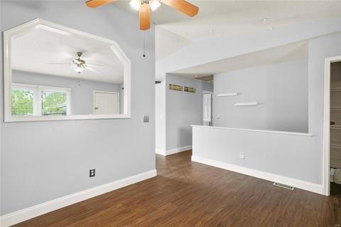 1342 White Hawk Dr, O'fallon, MO 63366 photo 7