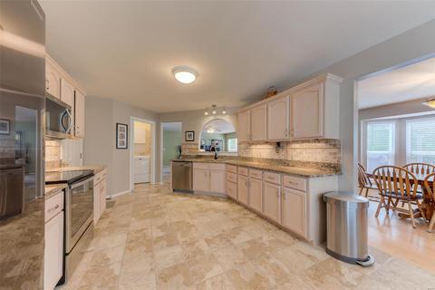 1565 Parsons Bend Ct, O'fallon, MO 63366 photo 15