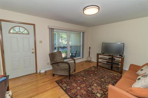 424 Lindy Blvd, Manchester, MO 63021 photo 2