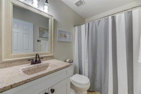 954 Castle Pines Dr, Ballwin, MO 63021 photo 20