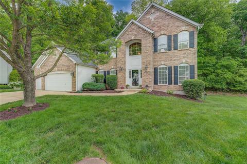 954 Castle Pines Dr, Ballwin, MO 63021 photo 1