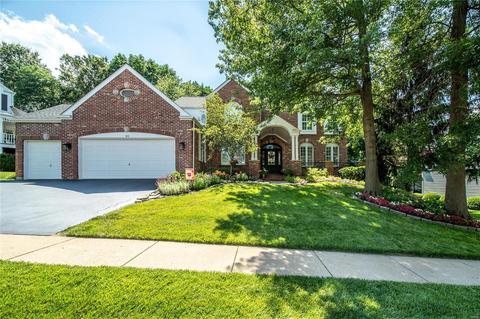742 Mark Wesley Ln, Ballwin, MO 63021 photo 1