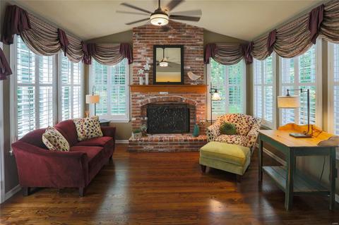 742 Mark Wesley Ln, Ballwin, MO 63021 photo 12