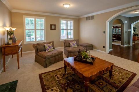 742 Mark Wesley Ln, Ballwin, MO 63021 photo 15