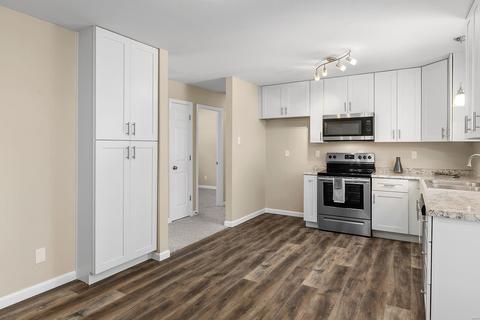 306 Spring Meadows Dr, Manchester, MO 63011 photo 5