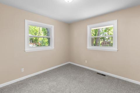 306 Spring Meadows Dr, Manchester, MO 63011 photo 14
