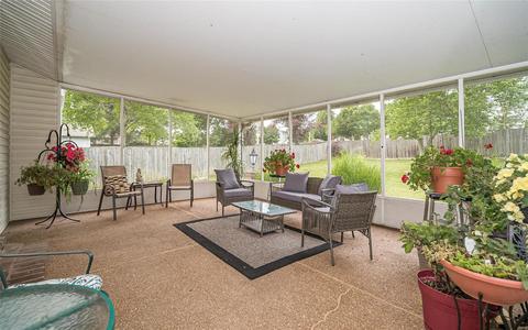 523 Charoak Dr, Ballwin, MO 63021 photo 25
