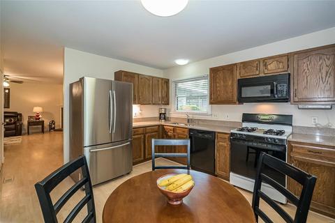 523 Charoak Dr, Ballwin, MO 63021 photo 21