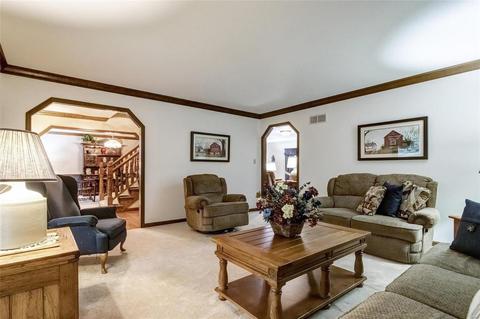 1902 Arapahoe Basin Ct, Wildwood, MO 63011 photo 5