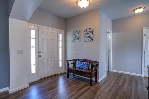 420 Valley Spring Dr, O'fallon, MO 63366 photo 3