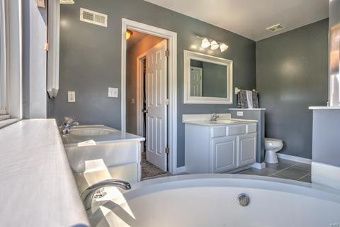 420 Valley Spring Dr, O'fallon, MO 63366 photo 22