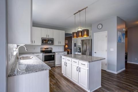 420 Valley Spring Dr, O'fallon, MO 63366 photo 12