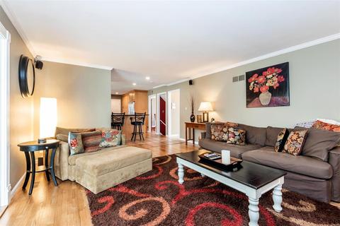 1246 Du Motier, Ballwin, MO 63011 photo 10