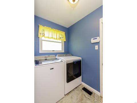 821 Laura Lee Dr, O'fallon, MO 63366 photo 14