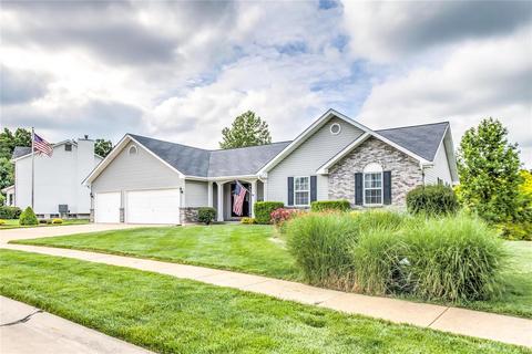 441 Winter Wind Dr, O'fallon, MO 63366 photo 2
