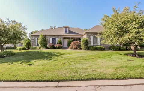211 Summit Ridge Pl, Weldon Spring, MO 63304 photo 2