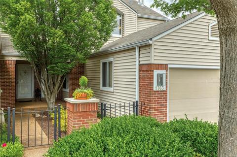 1763 Highview Circle Ct, Ballwin, MO 63021 photo 2