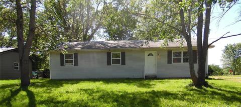 504 Johnson St, Bourbon, MO 65441 photo 1