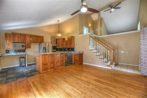 404 Great Hill Dr, Ballwin, MO 63021 photo 4