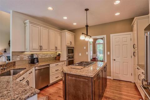654 Clifden Dr, Weldon Spring, MO 63304 photo 15