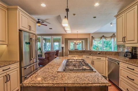 654 Clifden Dr, Weldon Spring, MO 63304 photo 14
