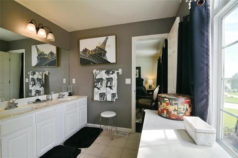 914 Midpoint Dr, O'fallon, MO 63366 photo 35