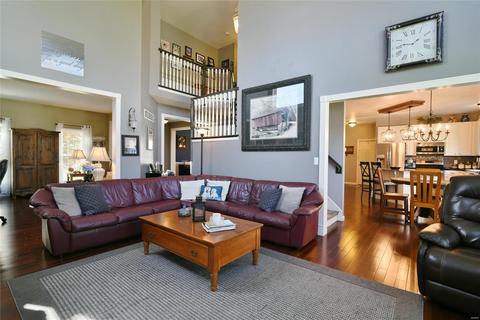 914 Midpoint Dr, O'fallon, MO 63366 photo 8