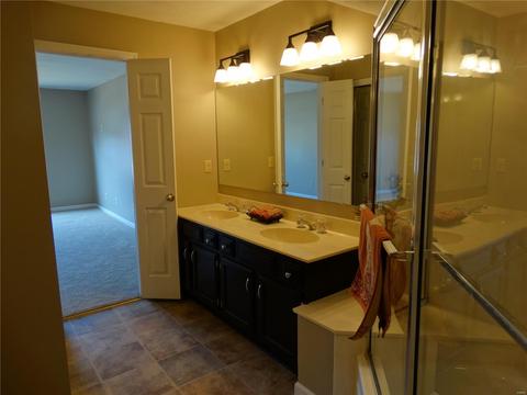 705 Lofty Point Dr #C, Ballwin, MO 63021 photo 14