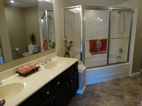 705 Lofty Point Dr #C, Ballwin, MO 63021 photo 12