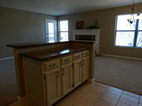 705 Lofty Point Dr #C, Ballwin, MO 63021 photo 8