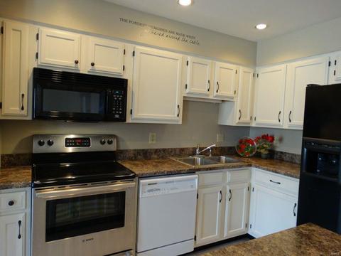 705 Lofty Point Dr #C, Ballwin, MO 63021 photo 6