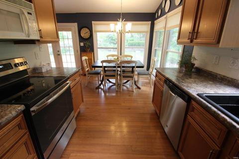 352 Woodrun, Ballwin, MO 63021 photo 6