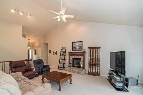 805 Castle Ridge Ct, Ballwin, MO 63021 photo 8