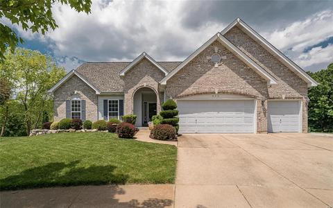805 Castle Ridge Ct, Ballwin, MO 63021 photo 1