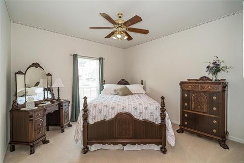 805 Castle Ridge Ct, Ballwin, MO 63021 photo 28