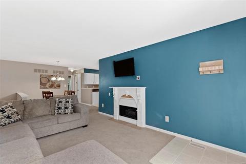 151 Cascade Terrace Dr, Ballwin, MO 63021 photo 3