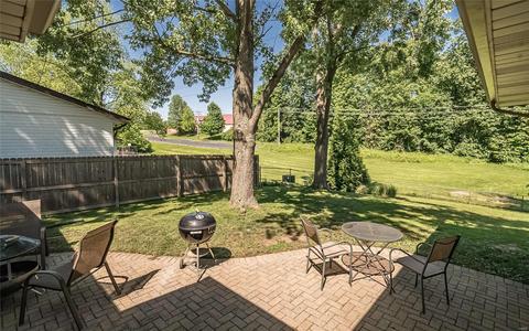 940 Queensbridge Rd, Manchester, MO 63021 photo 12
