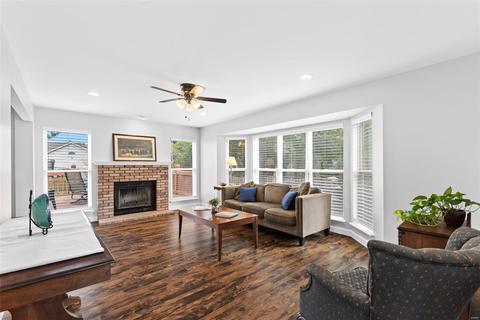 3 Royallcrest Ct, O'fallon, MO 63368 photo 2