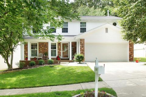 544 Woodlyn Xing, Ballwin, MO 63021 photo 1