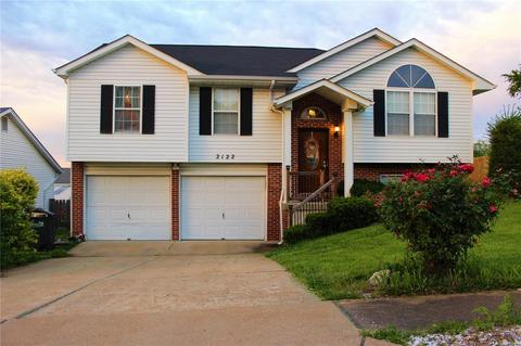 2122 Willow Trace Dr, Arnold, MO 63010 photo 1