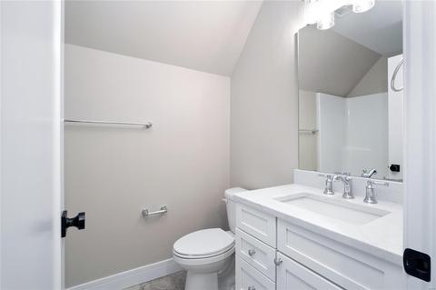 260 Essen Ct, Ballwin, MO 63021 photo 18