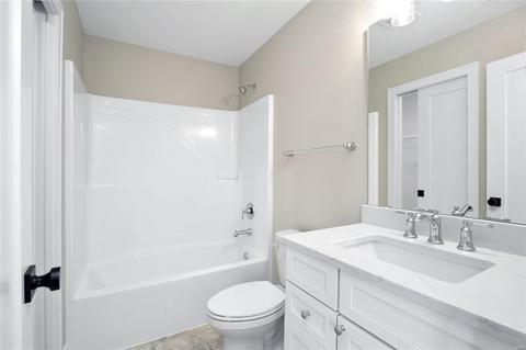 260 Essen Ct, Ballwin, MO 63021 photo 20