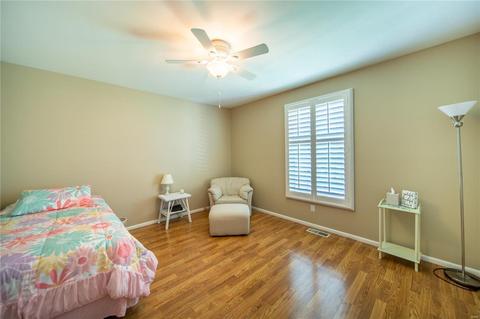 856 Green Lantern Ln, Ballwin, MO 63011 photo 20