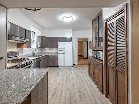 5605 Gresham Ave, Saint Louis, MO 63109 photo 13